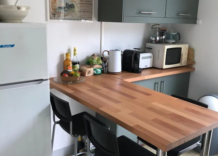 Maison A 300m De La *